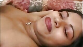 Desi Srilankan unladylike. Watch as this tantalizing Tamil temptress bares her ample assets and gets wild in a hot and steamy XXX session.